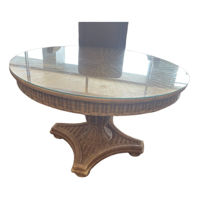 Mid 20th Century Wicker Round Dining Table For Sale