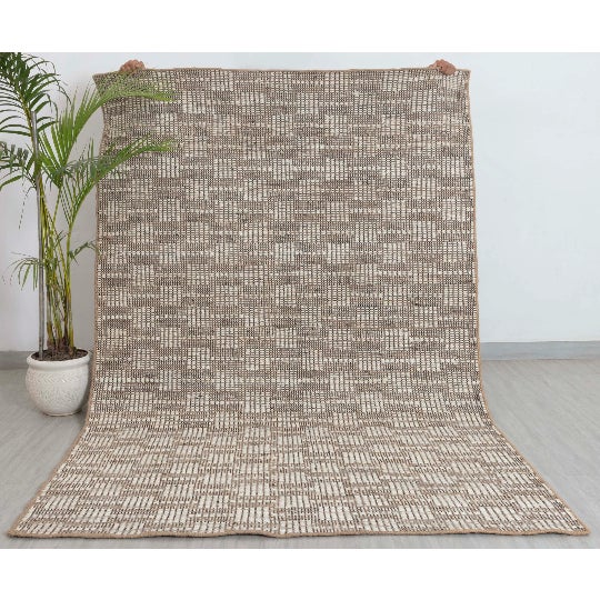 White Wool Jute Hand Woven Rug - 3x5 Ft. For Sale - Image 6 of 11