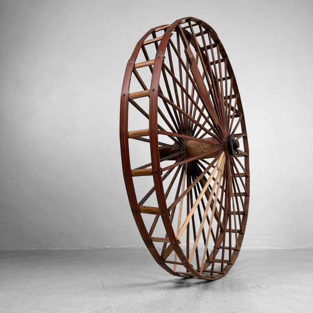 Antique Taishō Japanese Spinning Wheel, 1910 For Sale - Image 4 of 10