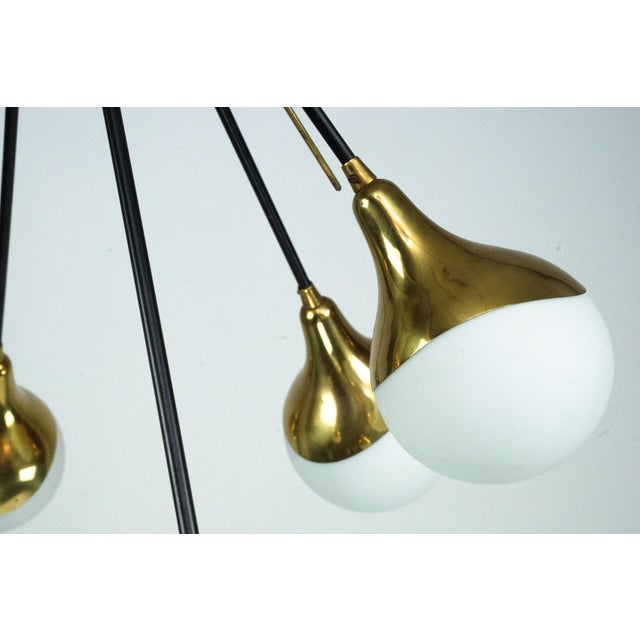 1950s Mid-Century Italian Brass and Opaline Glass Chandelier from Stilnovo, 1950s For Sale - Image 5 of 16