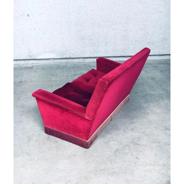 Hollywood Regency Hollywood Regency Style Fuchsia Velvet 2-Seat Sofa with Fringe, 1960s For Sale - Image 3 of 16