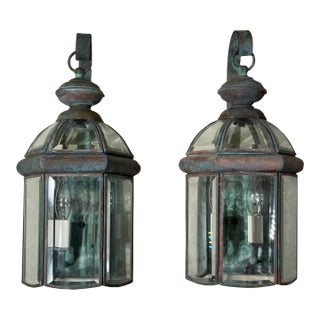 Elegant Pair of Vintage Brass Wall Lanterns For Sale