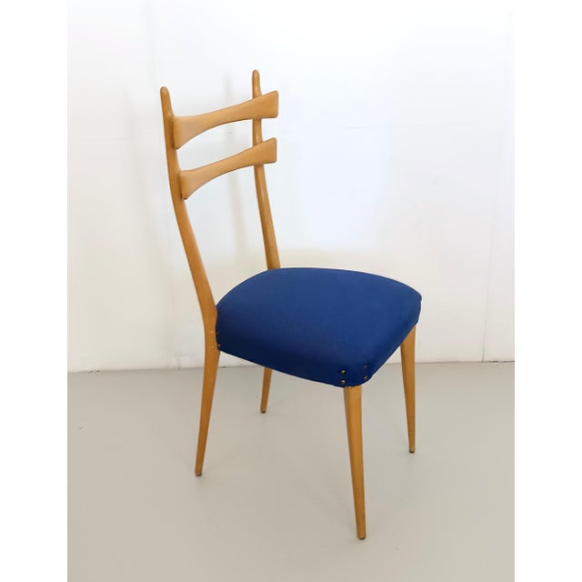 Vintage Maple Dining Chairs with Ultramarine Blue Fabric, 1950s, Set of 5 For Sale - Image 6 of 11