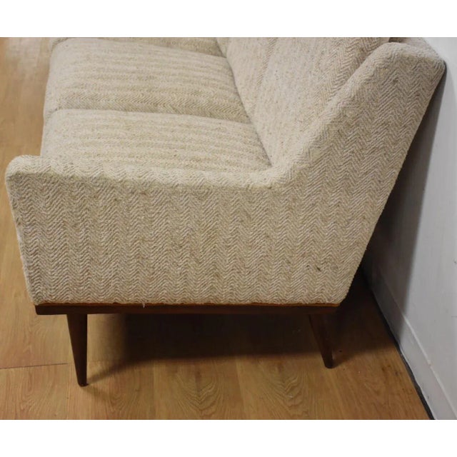 Mid-Century Modern Milo Baughman Beige Sofa For Sale - Image 3 of 10
