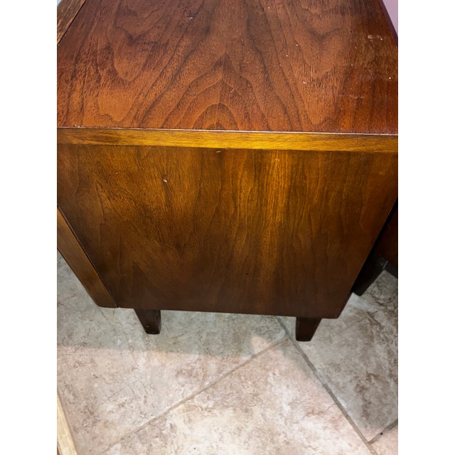 1960s Mid Century Modern Diamond Front Nightstands For Sale - Image 5 of 18
