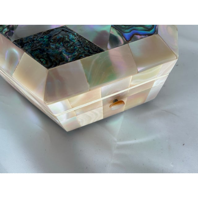 Shell Antique English Mother of Pearl Hexagonal Trinket Box For Sale - Image 7 of 12