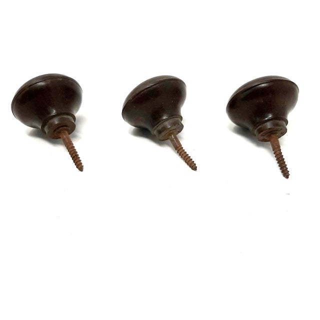 Metal Vintage Mid 20th Century British Round Knob Dark Brown Hardware - Set of 3 For Sale - Image 7 of 7