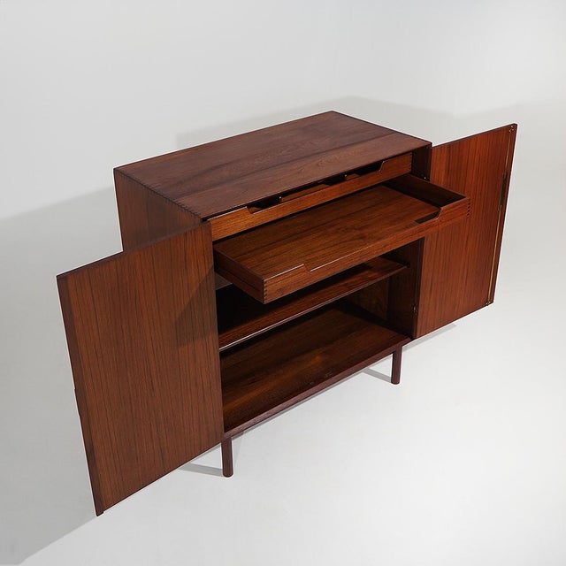 Sideboard by Peter Hvidt and Orla Molgaard Nielsen for Soborg, 1960s For Sale - Image 9 of 17