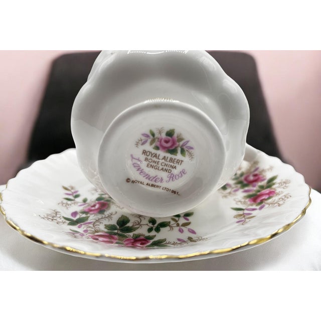 Lavender Rose Tea Service for Six People from Royal Albert, 1970s, Set of 15 For Sale - Image 9 of 16