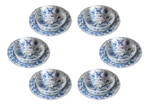 Vintage Porcelain Cups in Saucers and Plates with Onion Decoration from Meissen Porcelain, 1960s, Set of 6