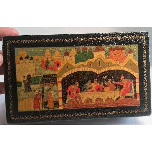 Traditional 1972 Mstera Lacquer Papier Mache Box For Sale - Image 3 of 11