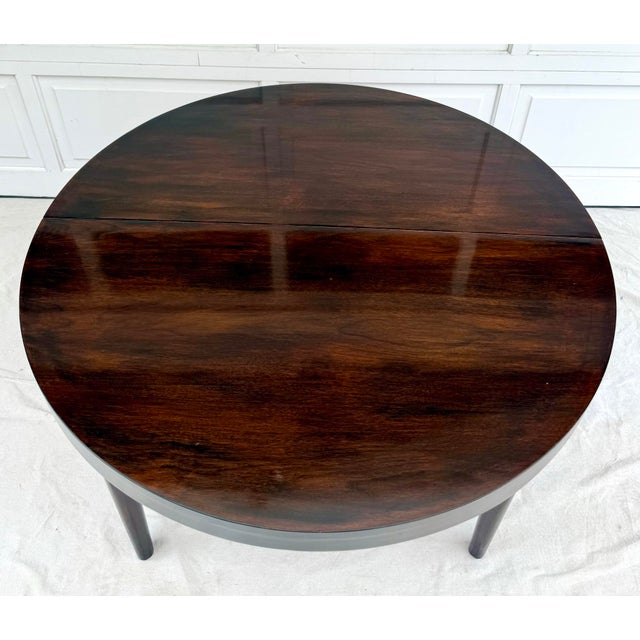 Mid-Century Modern Vintage Expandable Round Dining Table With Two Leaves For Sale - Image 3 of 12