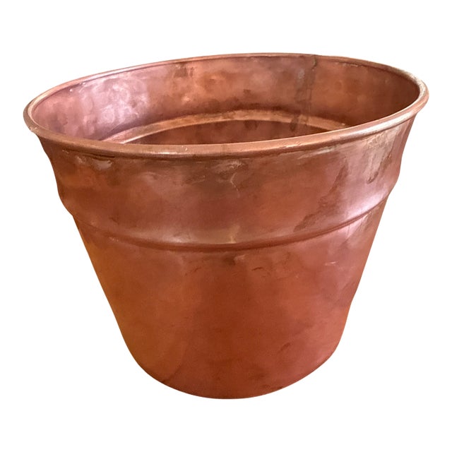 19th Century Antique Hand-Hammered Dovetailed Brazed Copper Cachepot For Sale