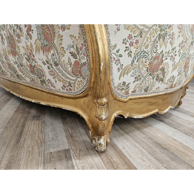 20th Century Italian Baroque Style Sofa in Carved and Gilded Wood For Sale - Image 16 of 18