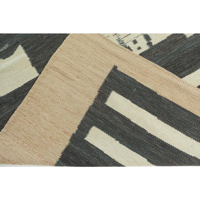 Large Abstract Modern Geometric Flat-Weave Rug by Doris Leslie Blau For Sale - Image 9 of 9
