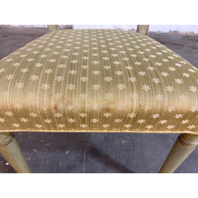 Set of 4 Neoclassical-Style Hand-Painted Arrow-Back Dining Chairs For Sale - Image 18 of 18