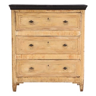 A French Pine Chest of Drawers With Painted Top, 19th C. For Sale