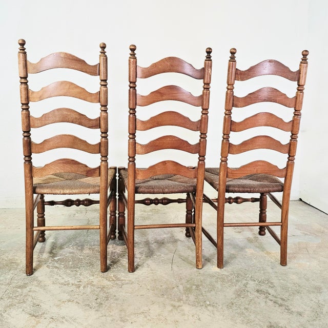 Set of 6 French Provincial Ladderback Dining Chairs With Rush Seats, Oak, Mid-Century For Sale - Image 4 of 18