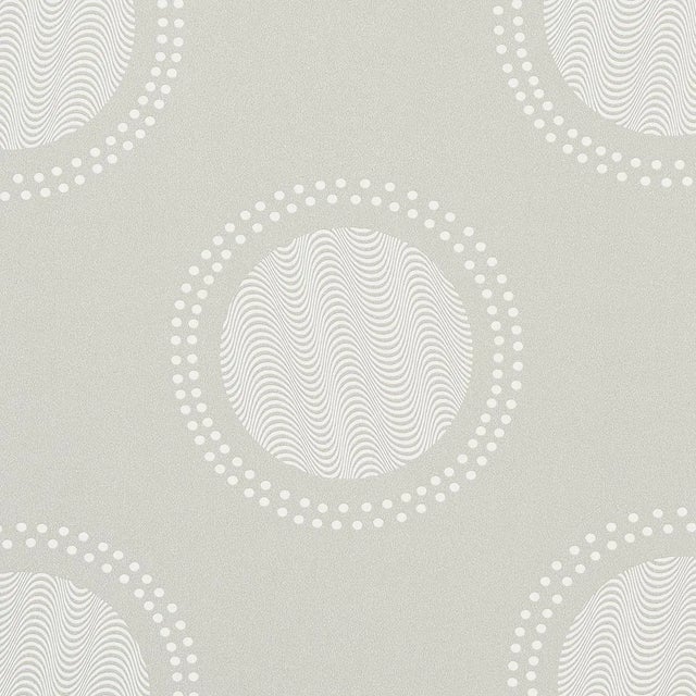 Abstract Sample - Schumacher x Neisha Crosland Watermark Wallpaper in Powder Grey For Sale - Image 3 of 5