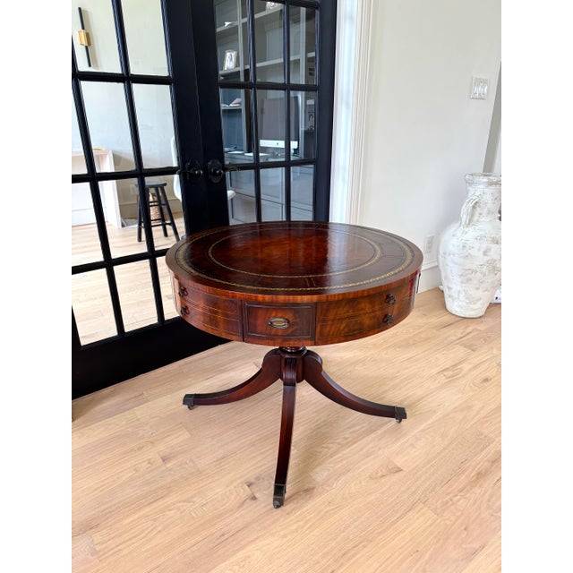 Grand Vintage Regency Drum Table – Mahogany Finish Library & Living Room Accent For Sale - Image 4 of 12