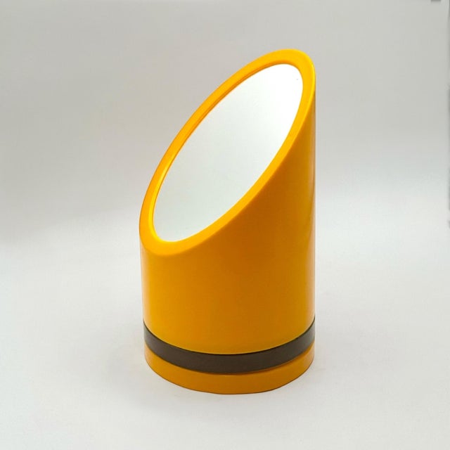 Lipstick Table Mirror in Yellow Plastic, 1970s For Sale - Image 4 of 11