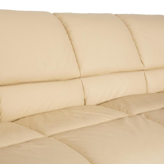 Oslo 4-Seater Sofa in Cream Leather from Stressless For Sale - Image 6 of 14