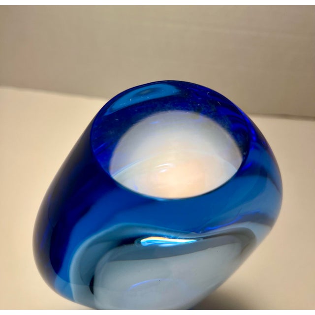 Vintage Murano Goccia Teardrop Art Glass Vase Blue Sommerso Italian 7.75” For Sale - Image 4 of 6