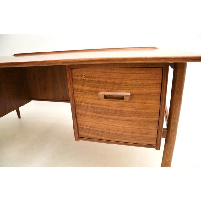 Vintage Swedish Walnut Desk by Goran Strand for Lelangs Mobelfabrik, 1960 For Sale - Image 9 of 13