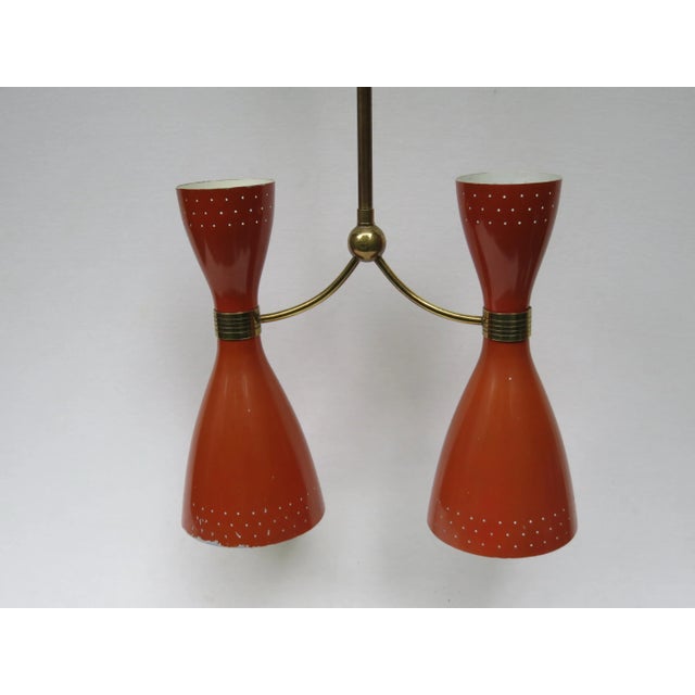 - Italian diabolo pendant, 1950s - Made in brass and brown/orange lacquered aluminum - 4 lightbulb sockets, 2 in the top...