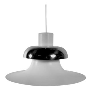 Danish Mid-Century Modern Hanging "Mandalay" Pendant Light for Louis Poulsen by Designer Andreas Hansen For Sale