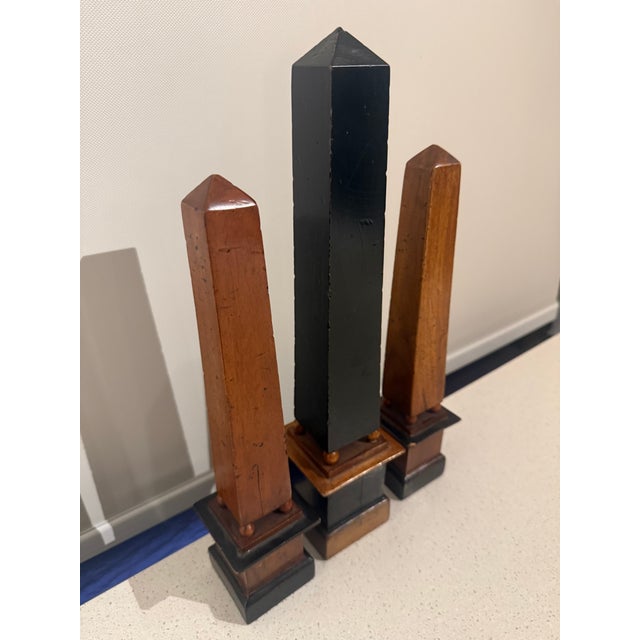 Vintage Neoclassical Two-Tone Wood Obelisks - Set of 3 For Sale - Image 4 of 8