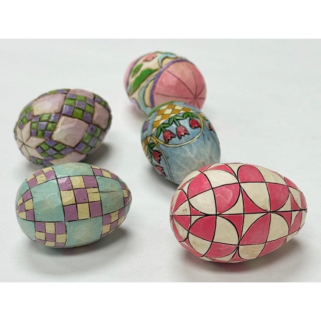 Art Deco Vintage Painted Jim Shore Wood Eggs, Set of 5 For Sale - Image 3 of 7