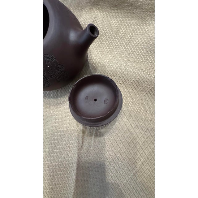 Late 20th Century Late 20th Century Zhang Yancheng Chaozhou Zhuni Hand-Pulled Engraved Teapot For Sale - Image 5 of 10