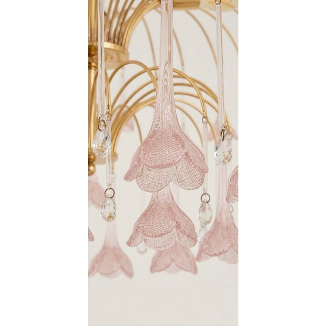 1960s 1960s Exquisite XL 4-Tier Italian Murano Glass Chandelier With Pink Floral Drops For Sale - Image 5 of 7