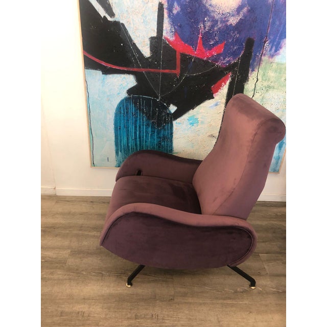 Reclining Chair in Purple Velvet, 1970s For Sale - Image 12 of 14