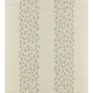 The House of Scalamandré Catwalk Embellished Grasscloth Wallcovering, Pearl For Sale