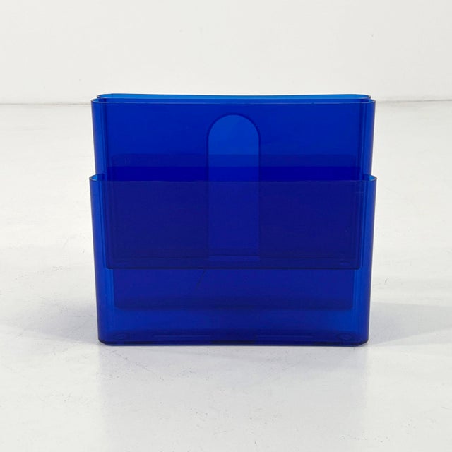 Modern Blue Acrylic Glass Magazine Rack by Giotto Stoppino for Kartell, 1970s For Sale - Image 3 of 7
