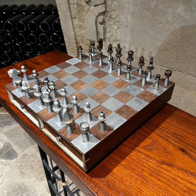 Mid-Century Modern 1960s Modernist Striking Chess Game Set Aluminum and Walnut Wood For Sale - Image 3 of 6