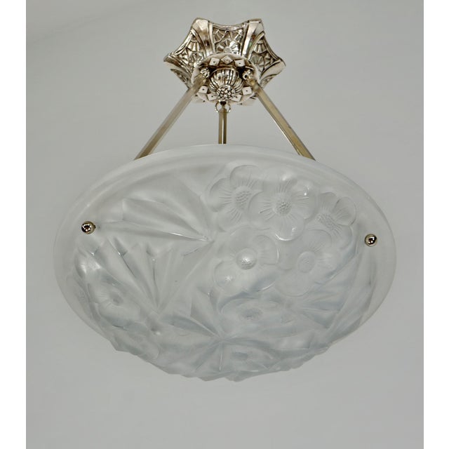 Art Deco Francis Hubens & Degue 1930s Floral Geometric French Art Deco Pendant Light For Sale - Image 3 of 11