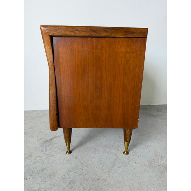 Mid-Century Modern Kent Coffey “The Sharon” Walnut Nightstand For Sale - Image 10 of 12