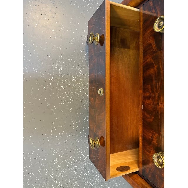 1980s Henredon Historic Nachez Collection Crotch Mahogany Bachelors Chest For Sale - Image 9 of 11