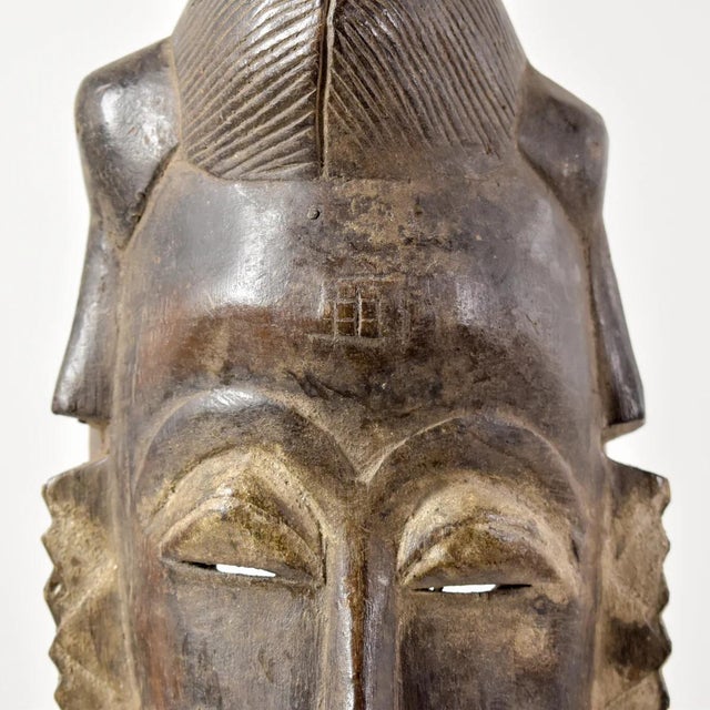 African Early 20th Century Yaure Baule Portrait Mask Côte d'Ivoire For Sale - Image 3 of 12