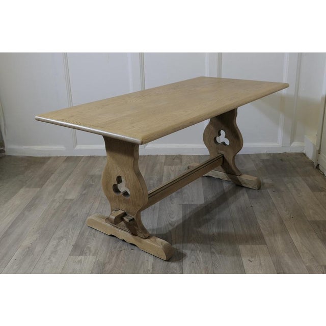 Wood Vintage Farmhouse Coffee Table in Golden Oak, 1950s For Sale - Image 7 of 7