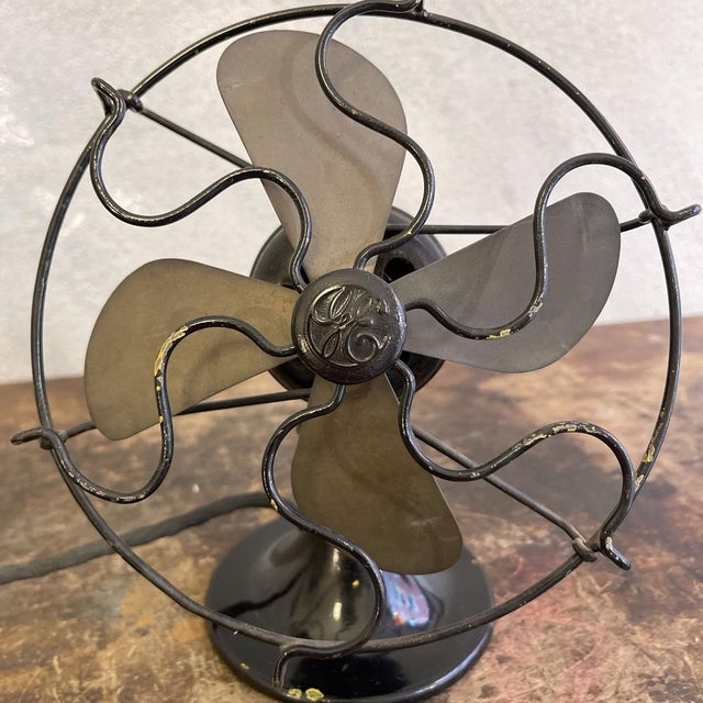 Table Fan with Brass Blades and Iron Frame from Compagnia Generale di Elettricità, 1930s For Sale - Image 16 of 18