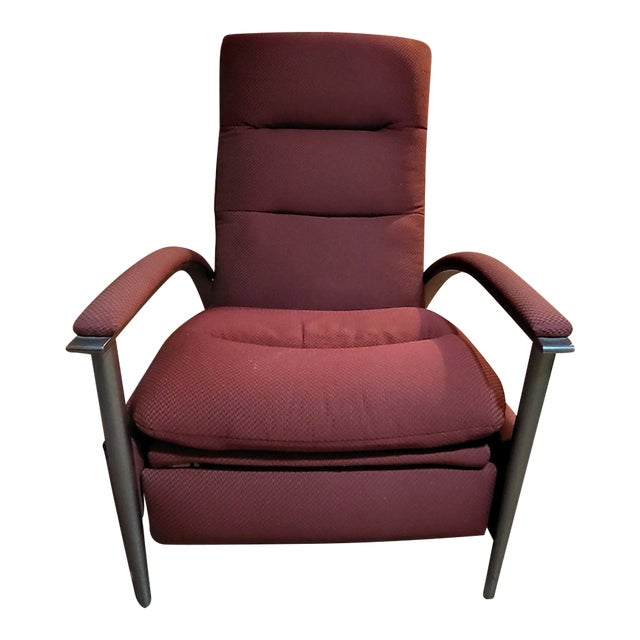 This is a total deco look! And, it's super comfortable! it's essentially a maroon fabric with light gold threads - a...