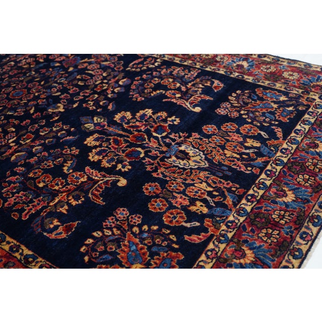 Antique Mohajeran Sarouk Rug 4'2" X 6’2" For Sale In New York - Image 6 of 10