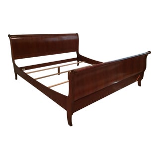 Ethan Allen Georgian Court Eastern King-Size Sleigh Bedframe For Sale