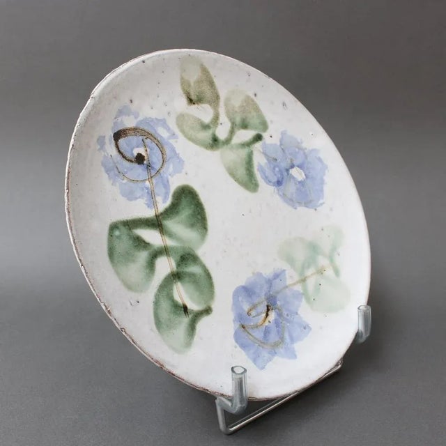 French Vintage Ceramic Plates by Albert Thiry, 1960s, Set of 6 For Sale - Image 3 of 8