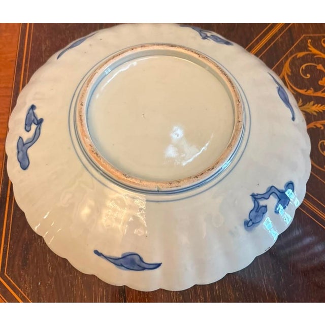 Antique Japanese Imari Porcelain Plates with Scalloped Edge, 1900, Set of 2 For Sale - Image 14 of 16