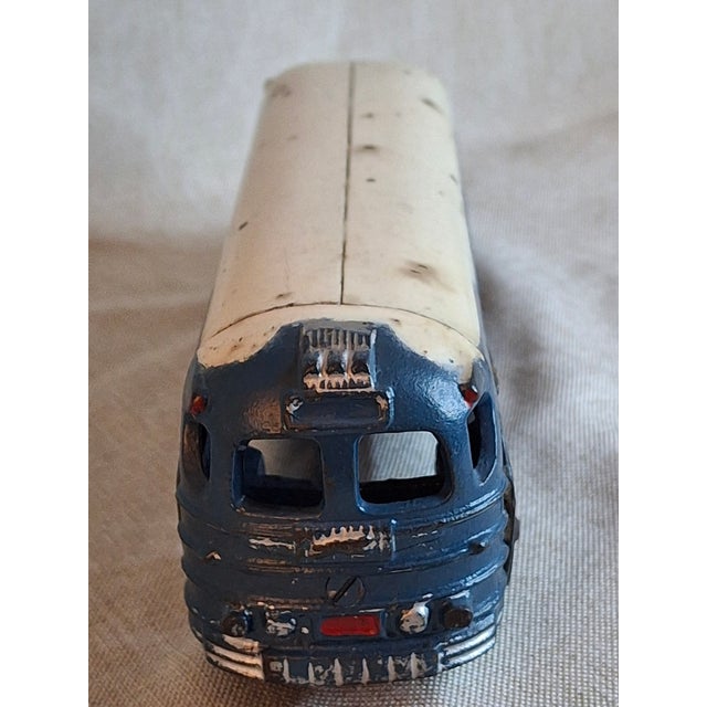 1930s Vintage Arcade Cast Iron Greyhound Bus 9" Toy 1930s Blue 438b All Original For Sale - Image 5 of 18